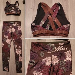 JoyLab Metallic Chrysanthemum Floral Athletic Set, Size Small (better fit XS)